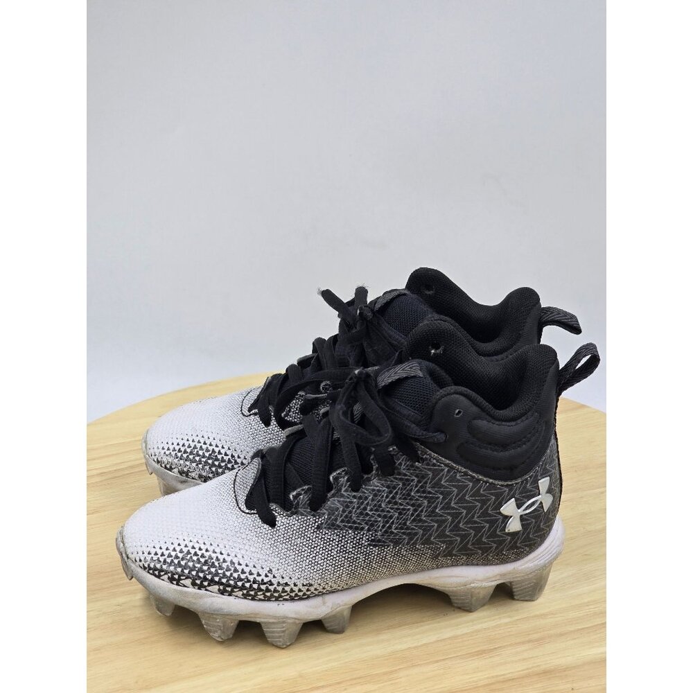 Under Armor Spotlight Fran 3.0 JR RM Football Cleats Youth Size 11k 3026344-001 - Picture 2 of 8
